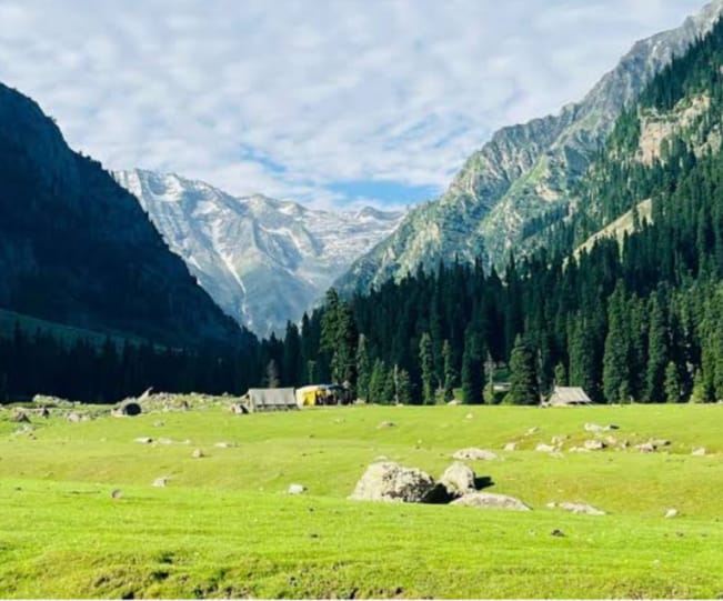 Kashmir and the Hidden Valleys of Drass trip photo 3